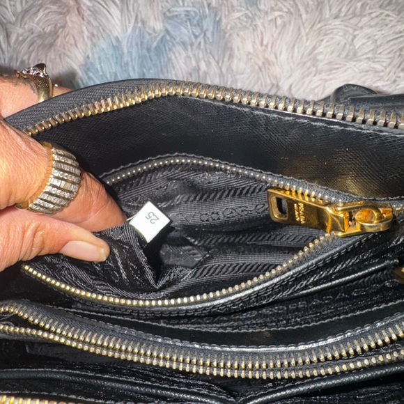 🖤Prada Saffiano Leather Women's Bag - Picture 14 of 17